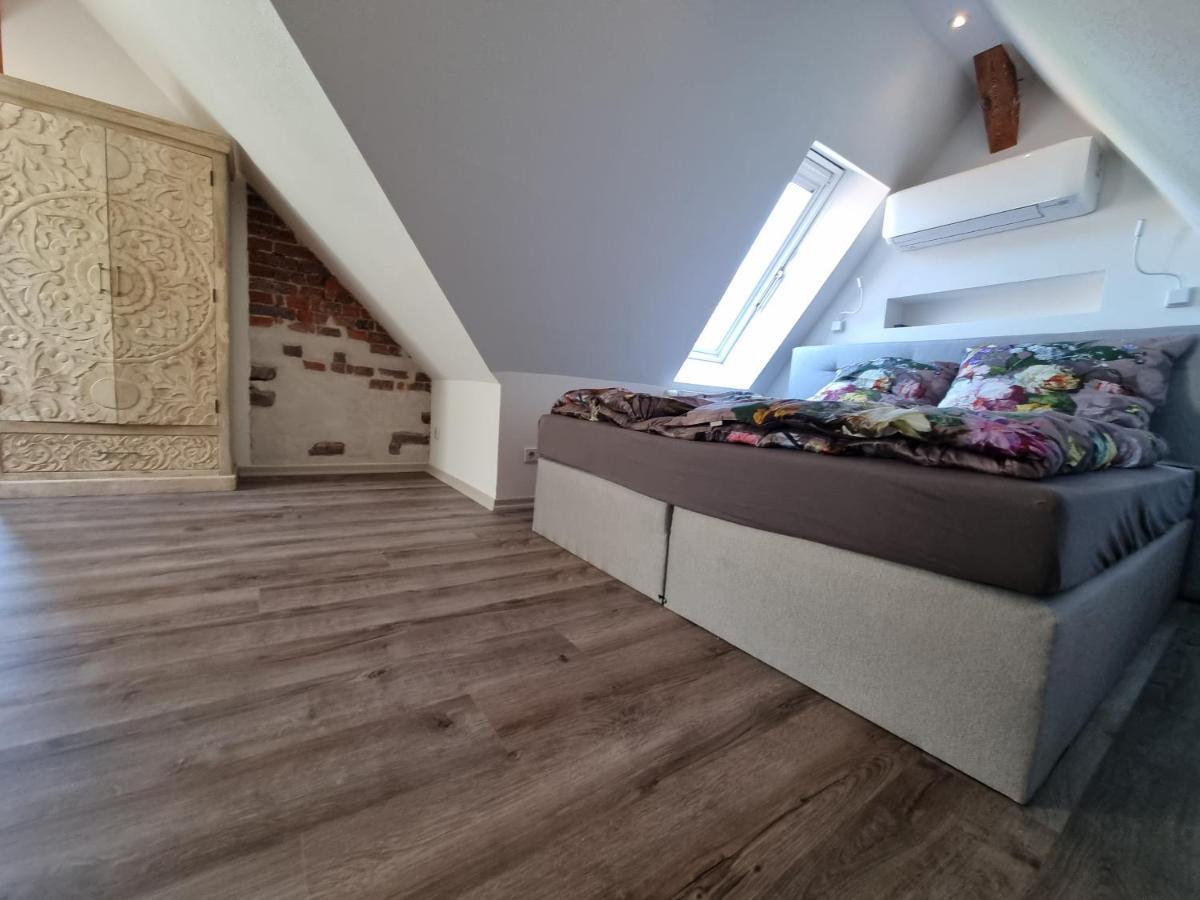 5 Sterne Bahnhoftraum, Appartement "Waldliebe" 133Qm, Grosse Terrasse 70Qm, Qr Code Scannen Fuer Virtuellen Rundgang, Premium Ausstattung Braunfels Eksteriør bilde
